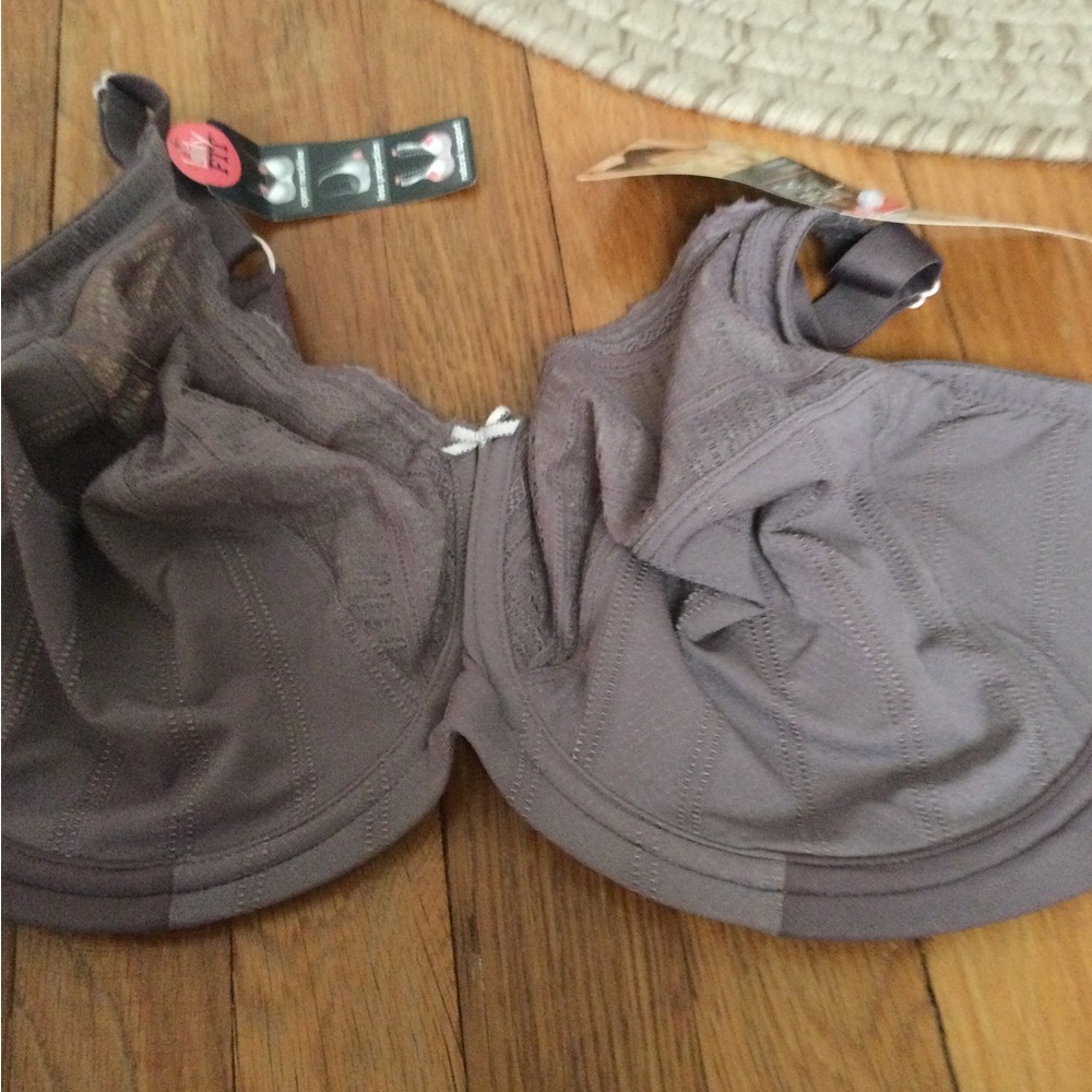 Brown Lillyette minimizer bra - Picture 9 of 12